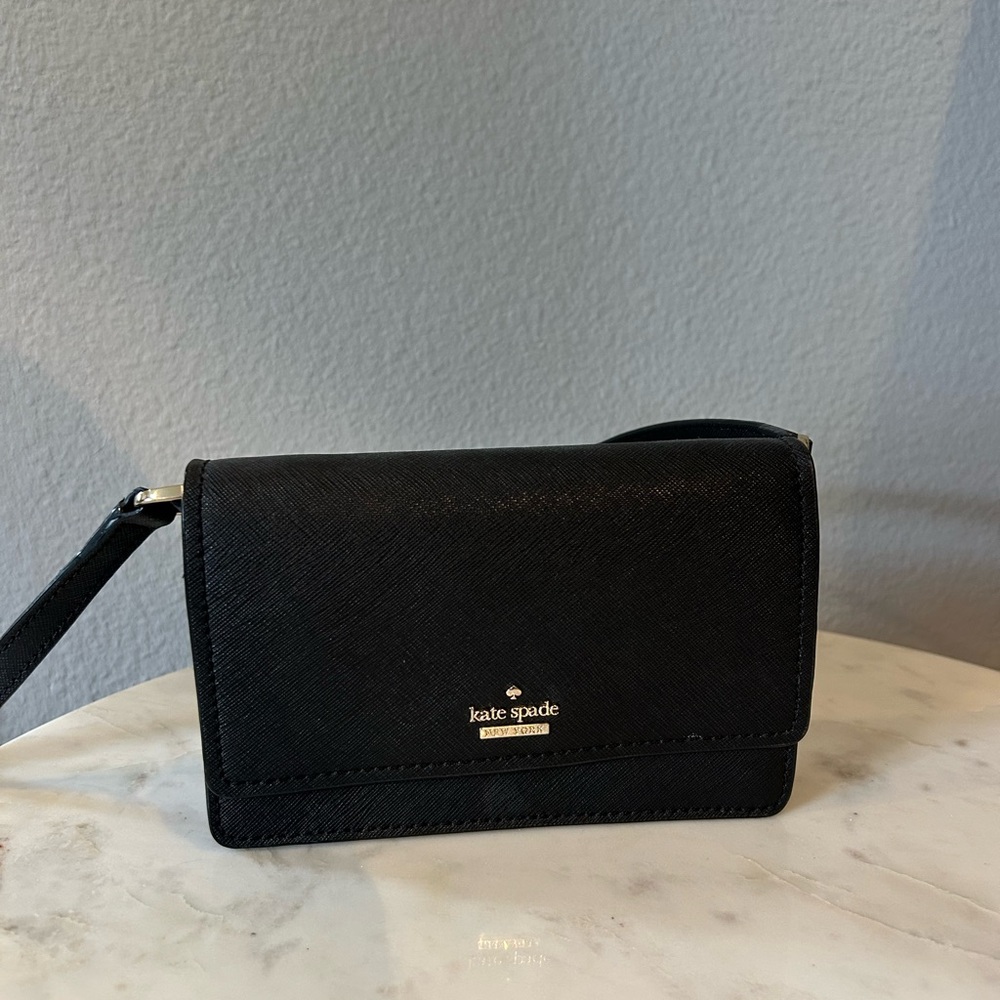 Kate Spade Black Wristlet Clutch
